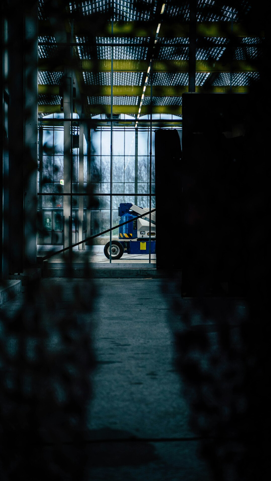 police raid on warehouse